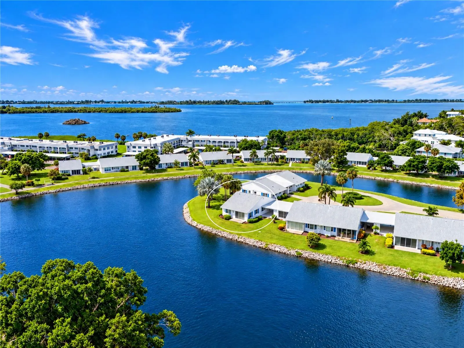 4605 Lexington Circle, FL