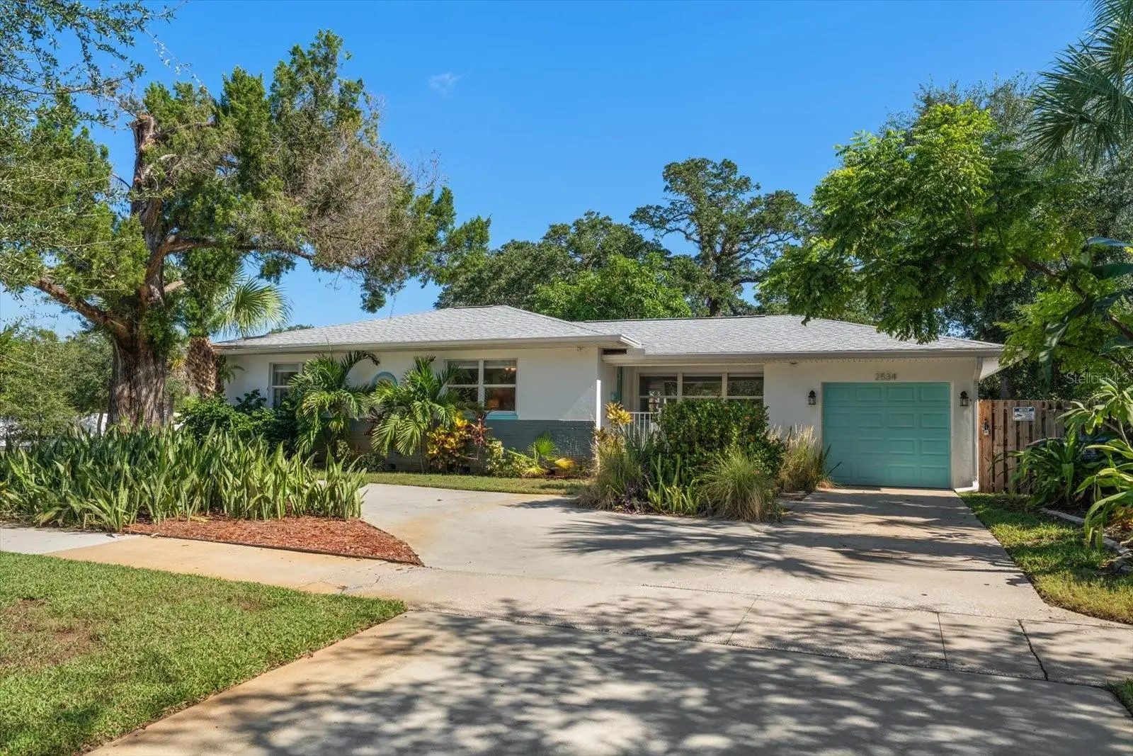 2534 Bayside Drive, FL