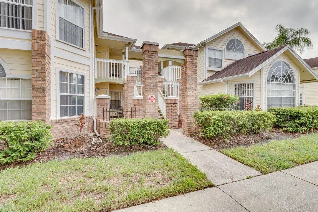 5004 Laguna Bay Circle, FL