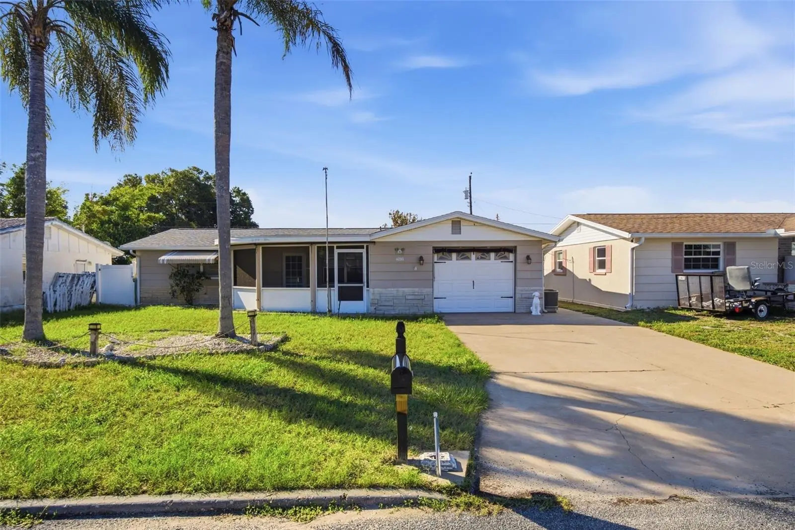 4030 Cluster Drive, FL