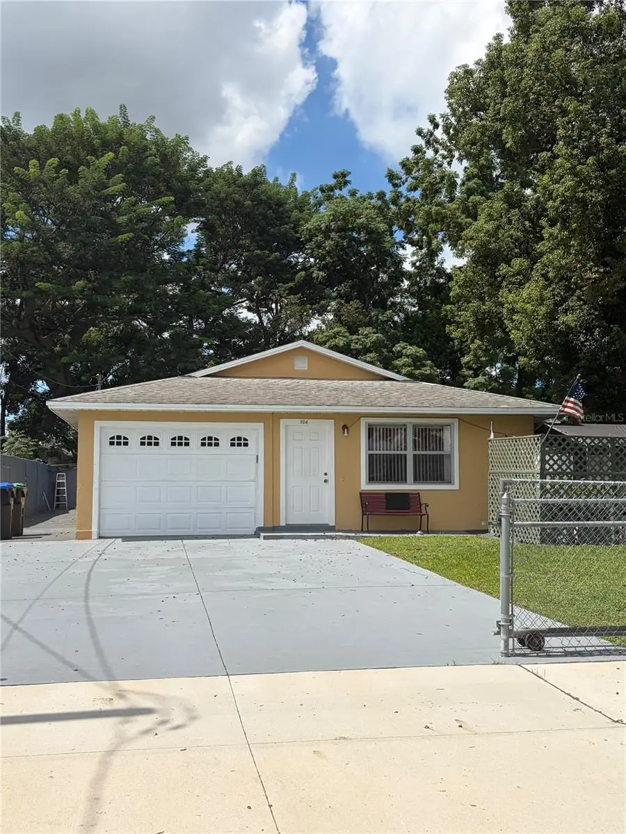 104 Observatory Drive, FL