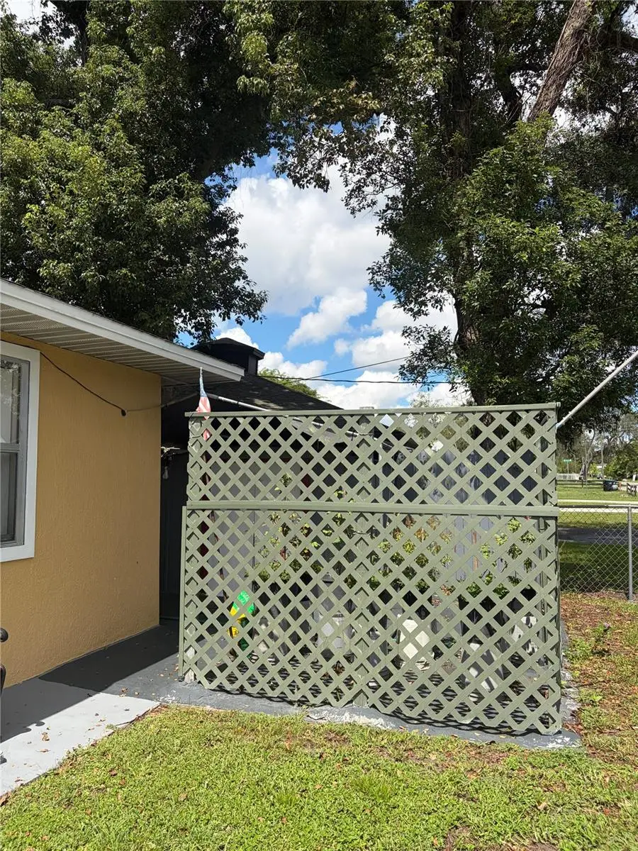 104 Observatory Drive, FL