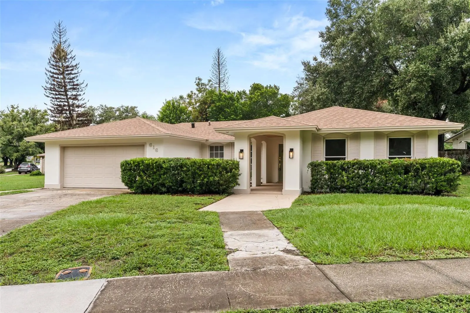 616 Lake Howell Road, FL