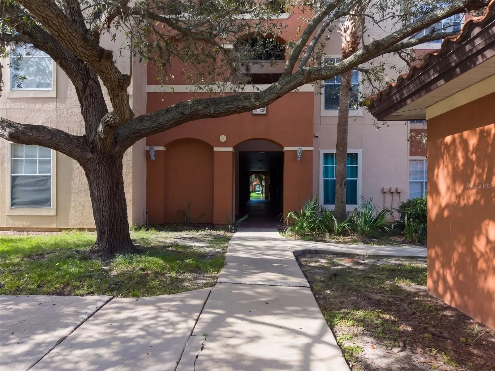 5530 Metrowest Boulevard, FL