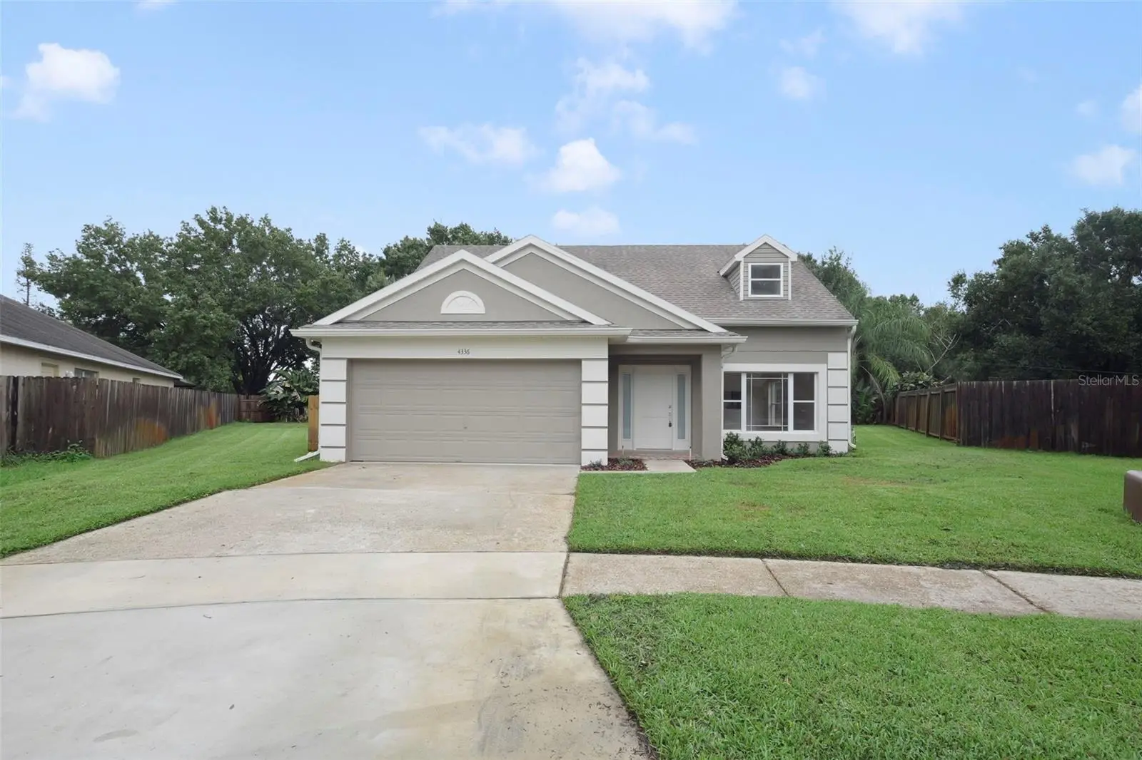4336 Willowcrest Court, FL