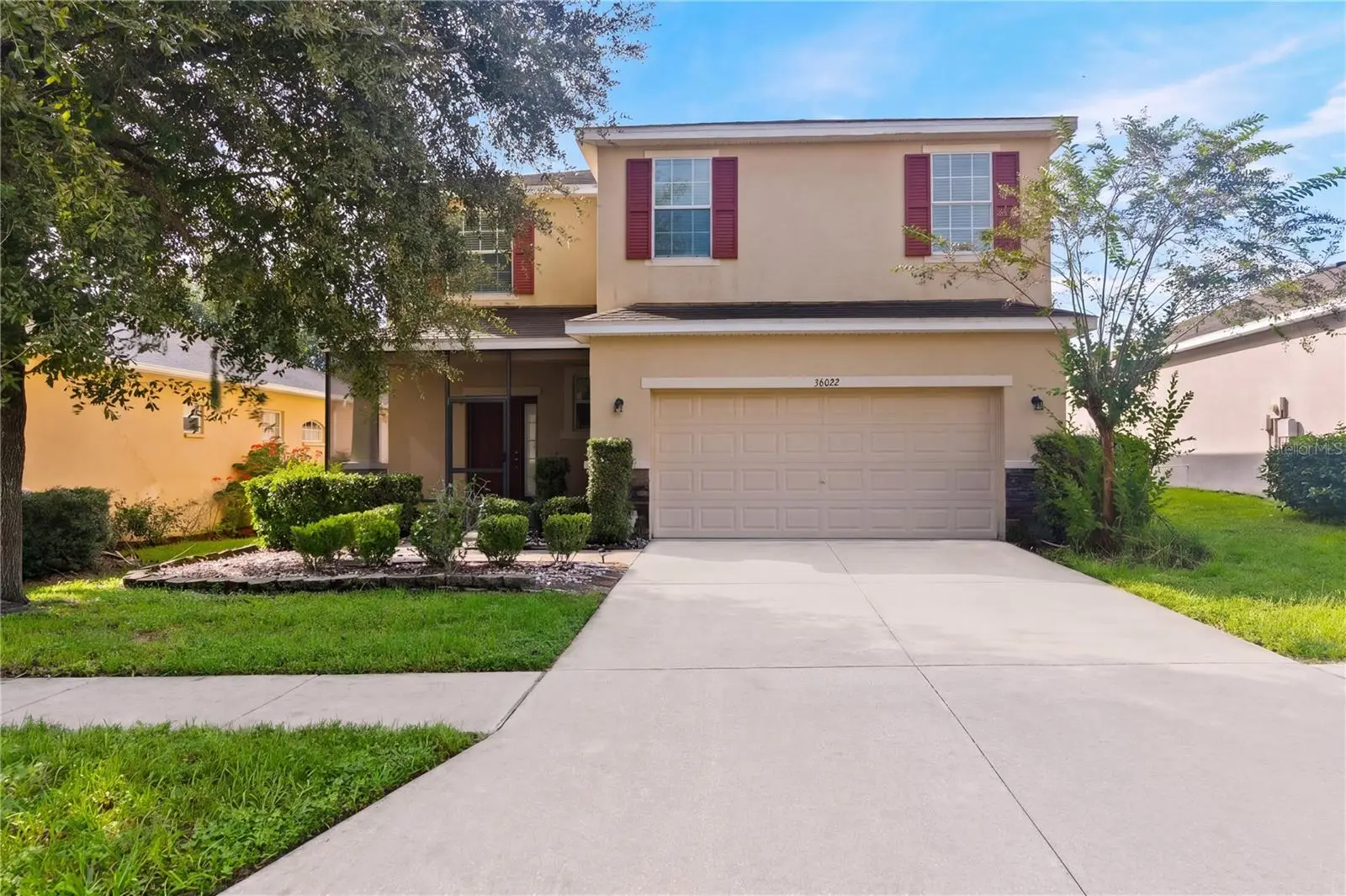 36022 Laguna Hills Circle, FL