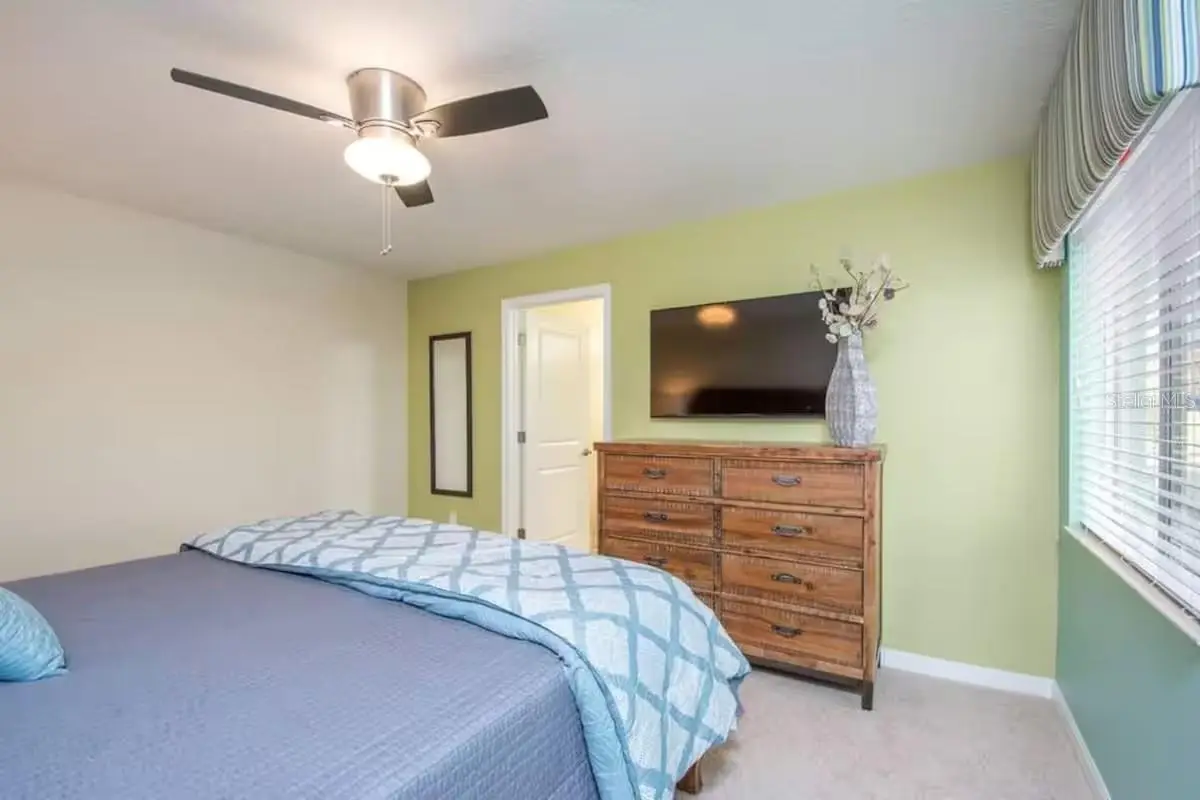 4870 Clock Tower Drive, FL