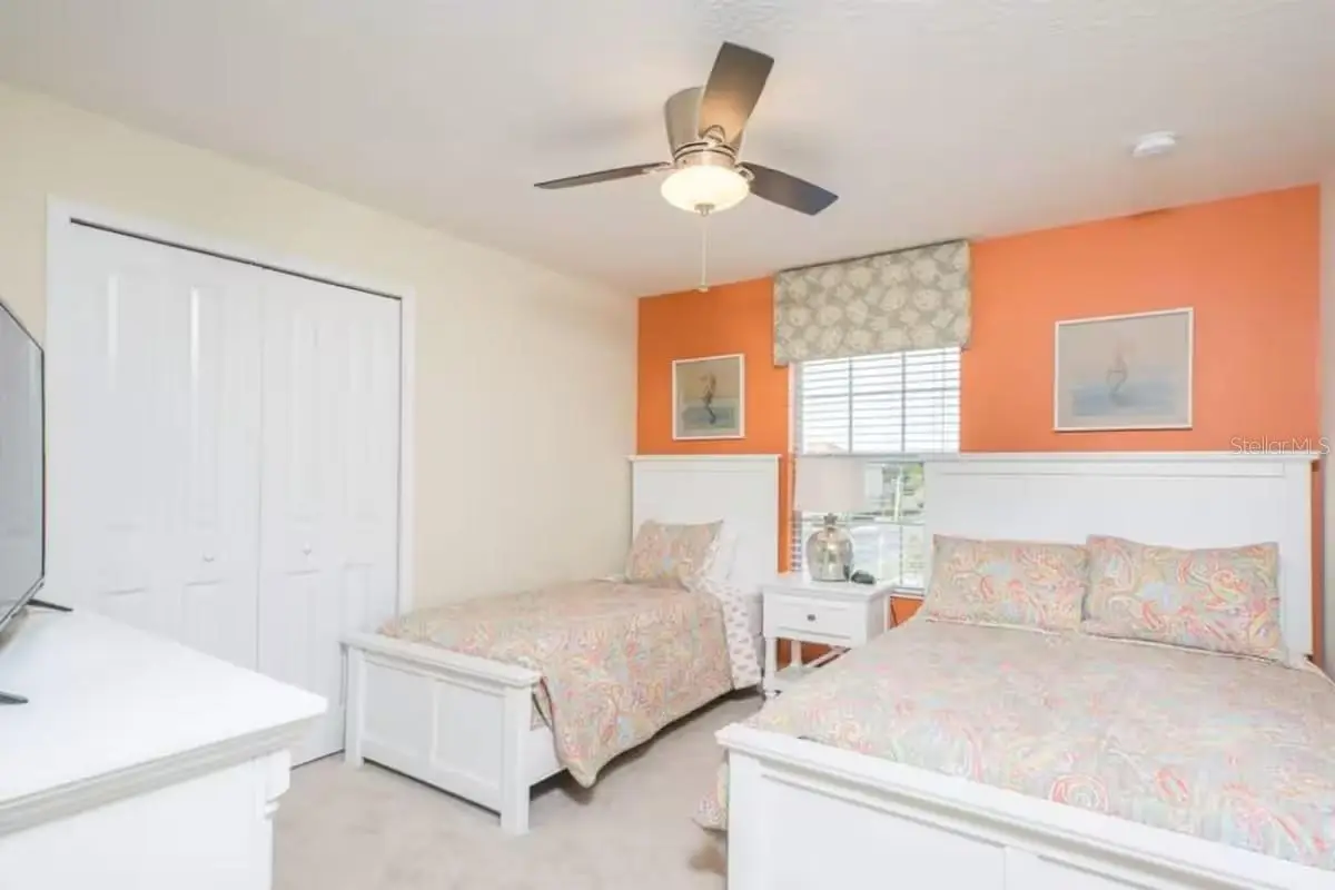 4870 Clock Tower Drive, FL