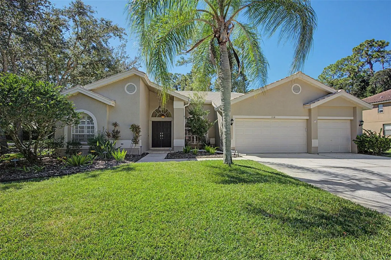 1558 Lake Woodlands Parkway, FL
