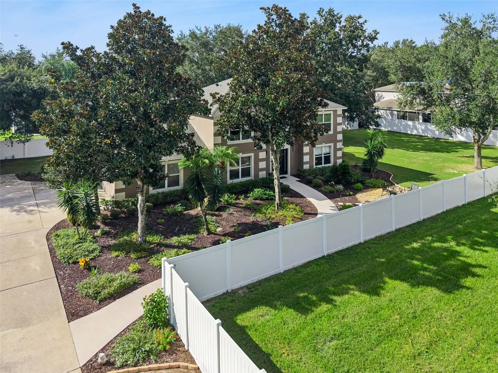 921 Westcliffe Drive, FL