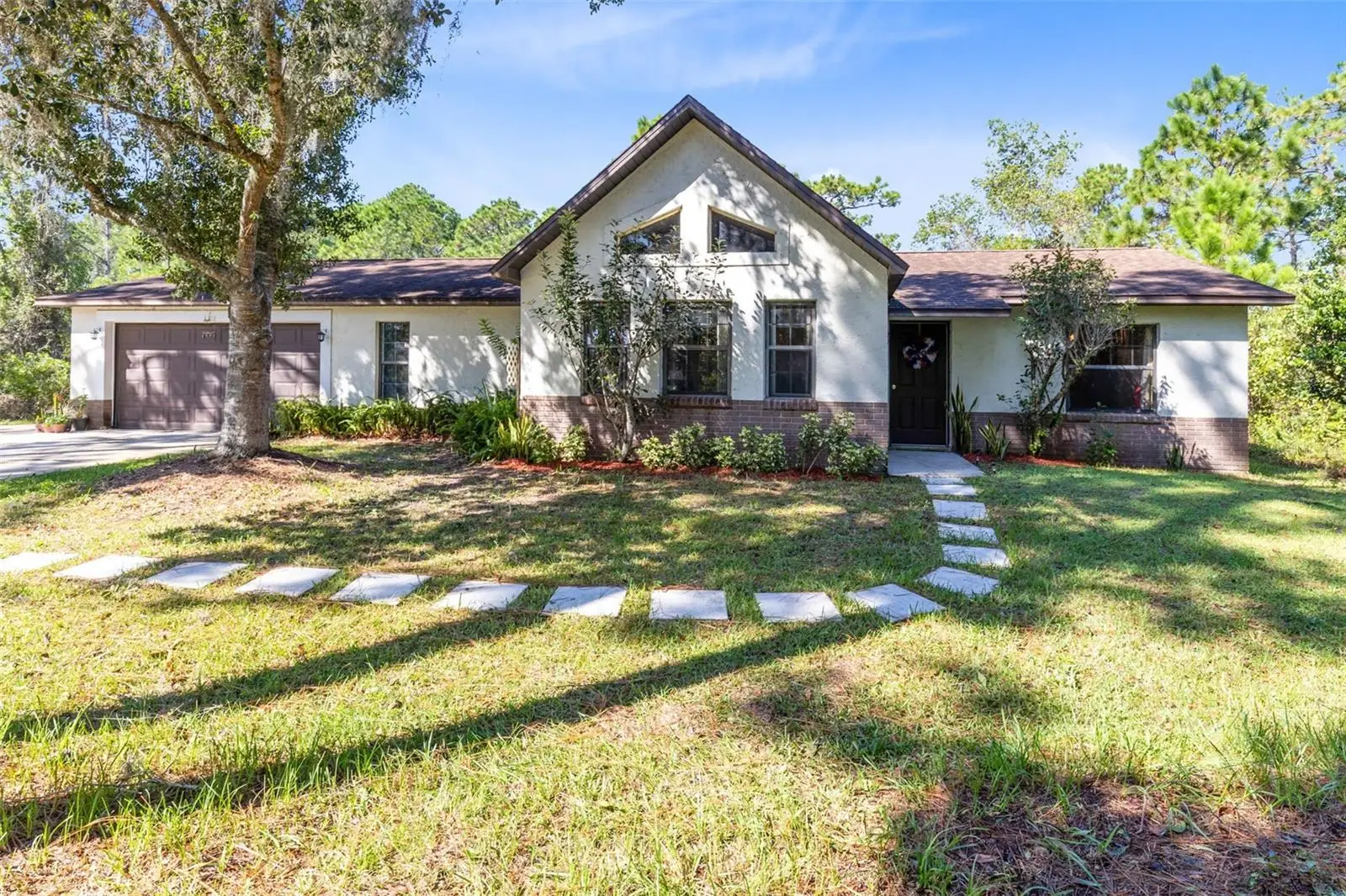 2350 Bronco Drive, FL