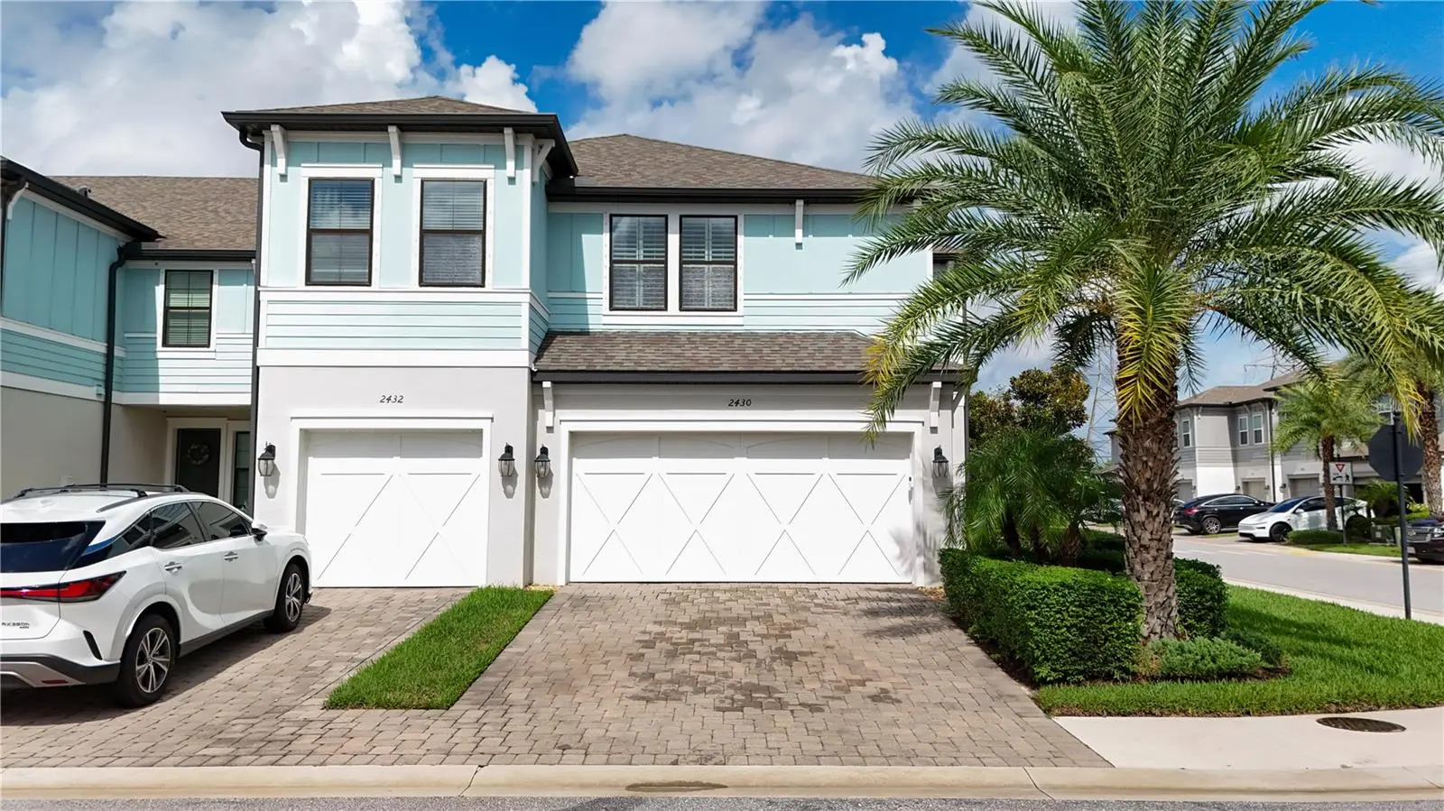 2430 Golden Pasture Circle, FL