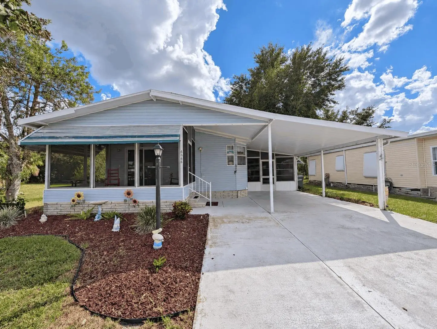 6066 Southern Oaks Drive, FL
