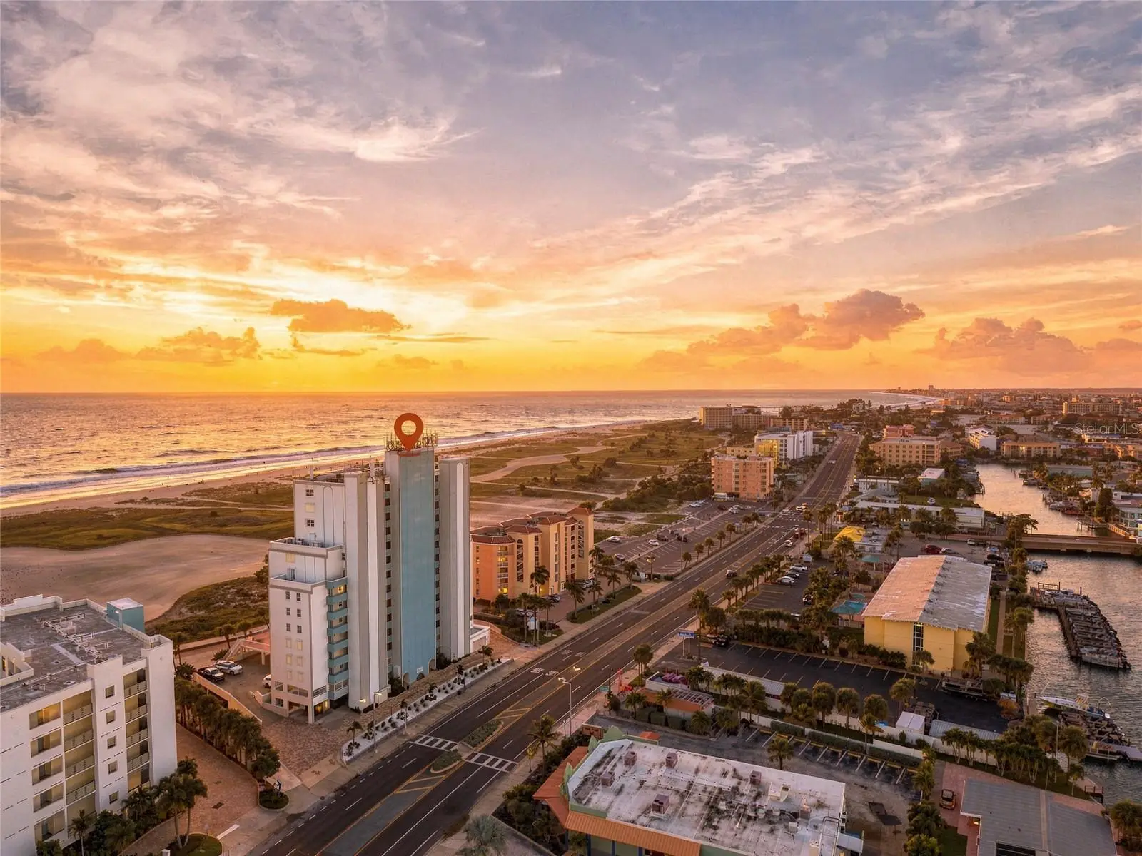11000 Gulf Boulevard, FL