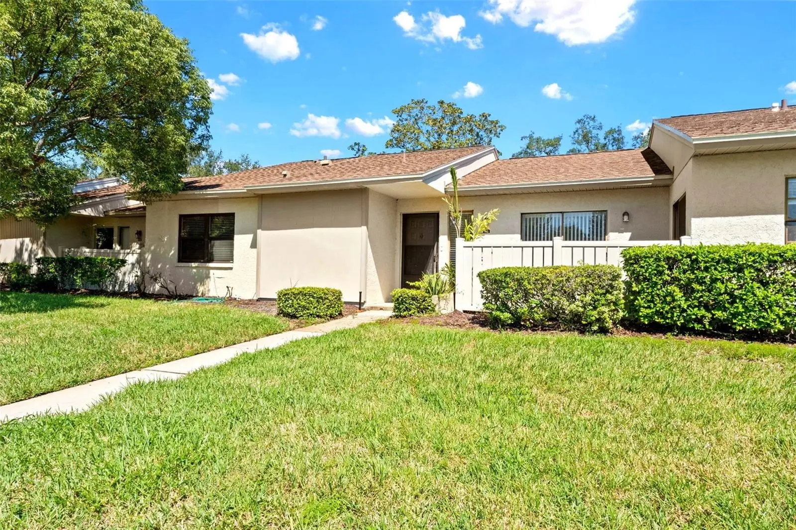 145 Poole Place, FL