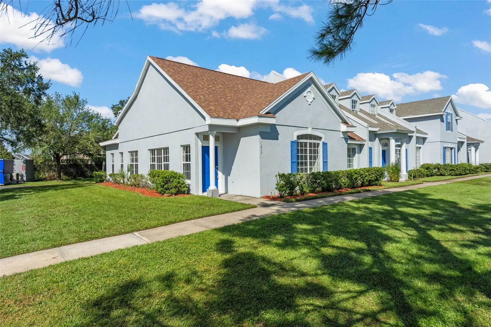 1807 Island Walk Drive, FL
