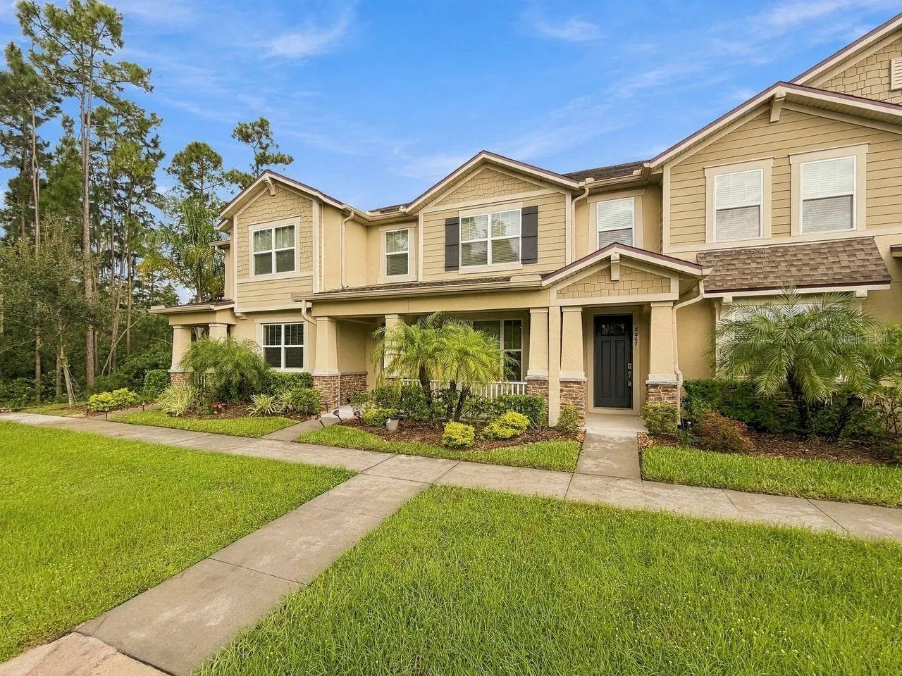 8867 Herencia Alley, FL