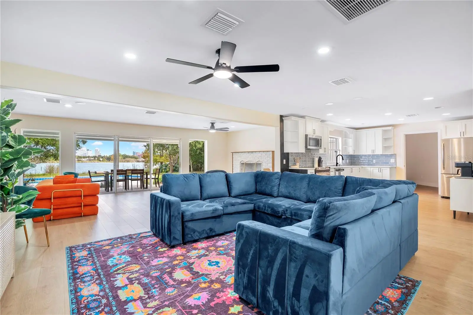 411 Rock Lake Drive, FL