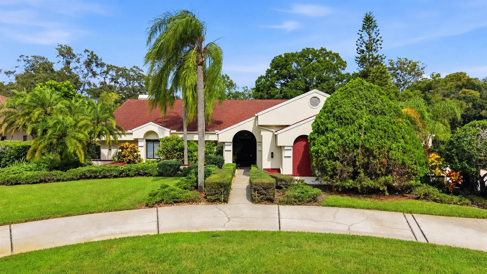 1008 Royal Birkdale Drive, FL