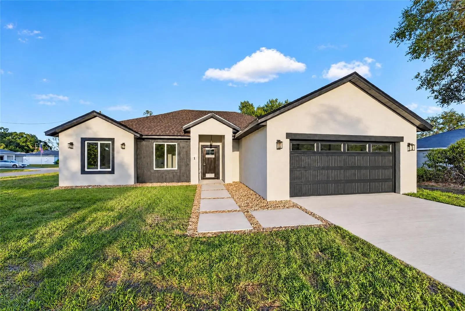 1 Walnut Drive, FL