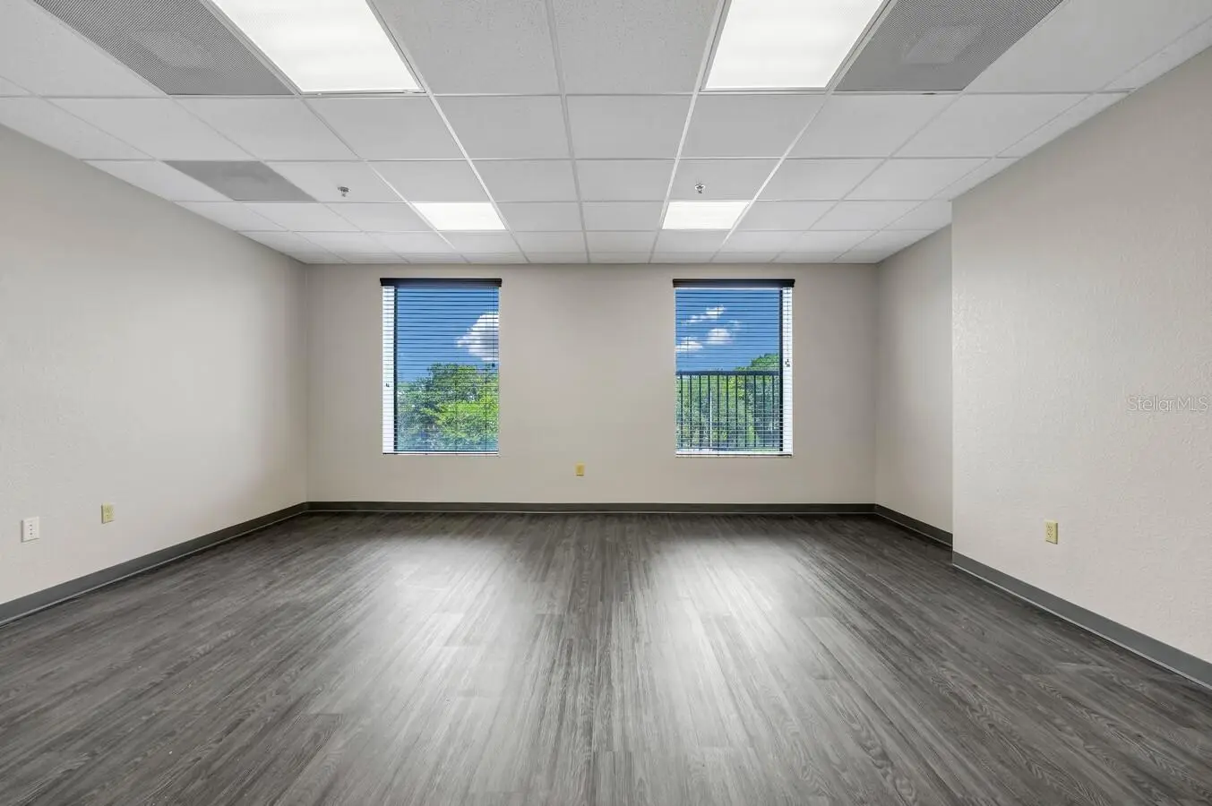 2572 State Road 426, FL