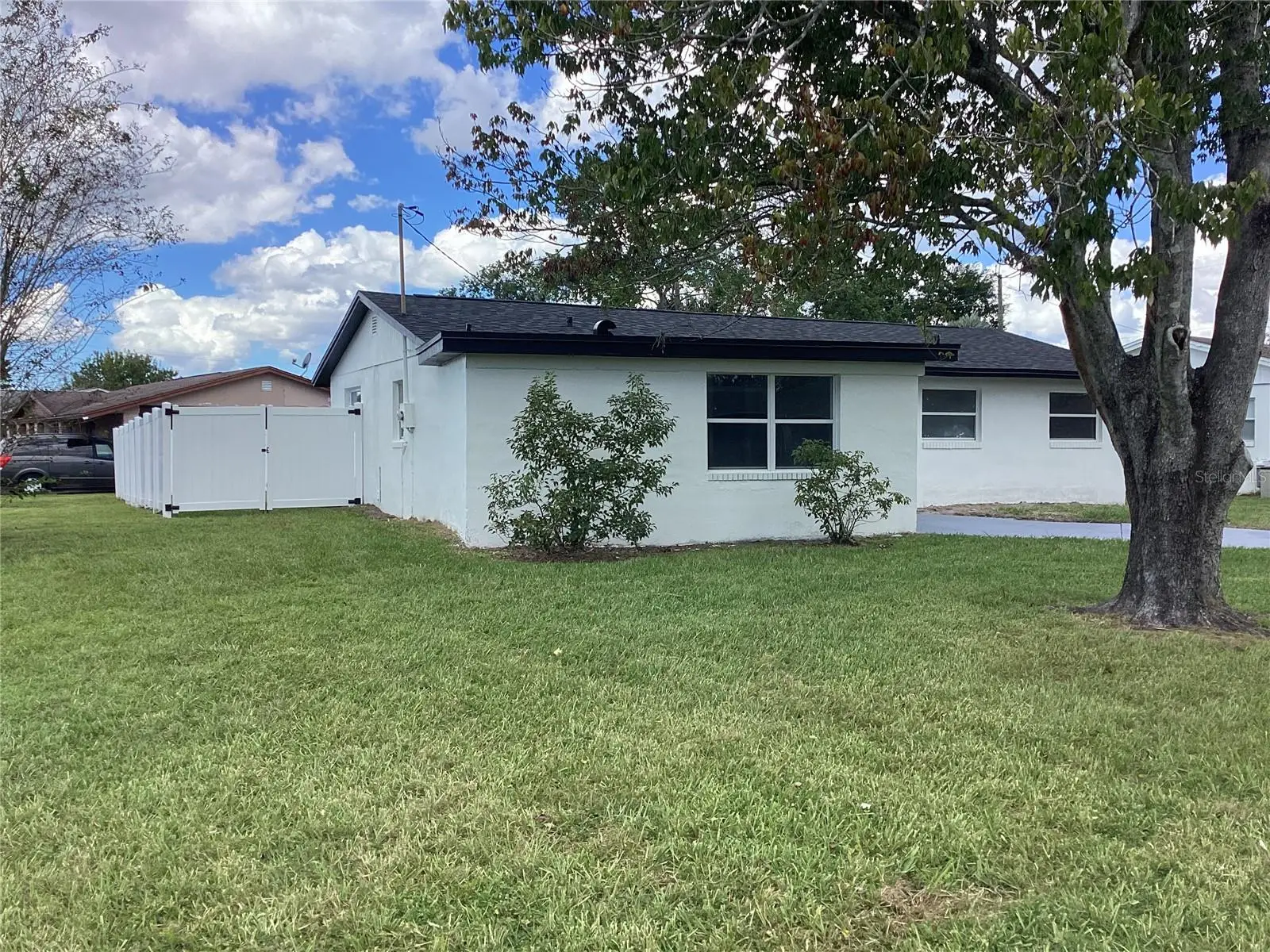 4226 Lake Richmond Drive, FL