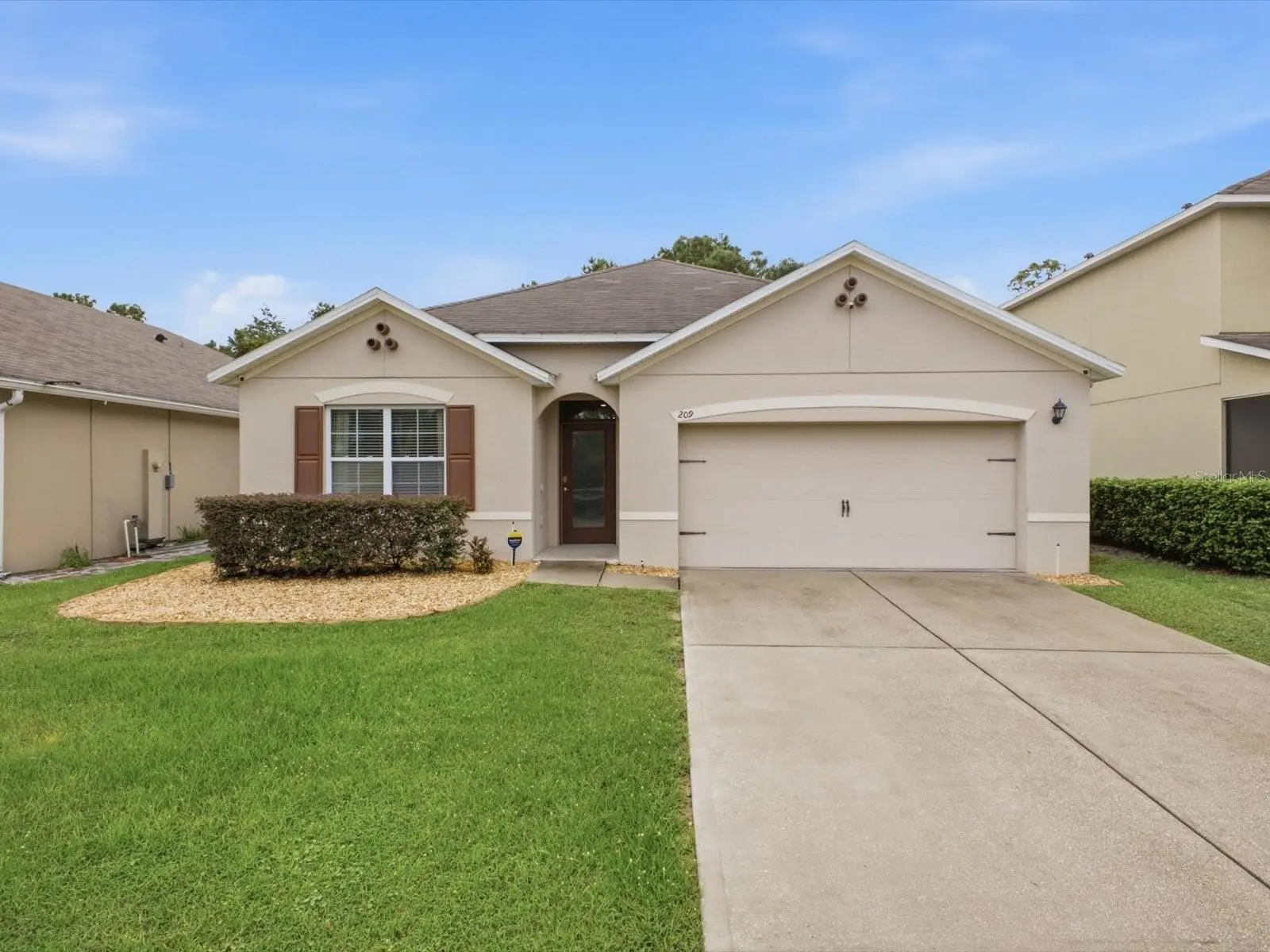 209 Tanglewood Drive, FL