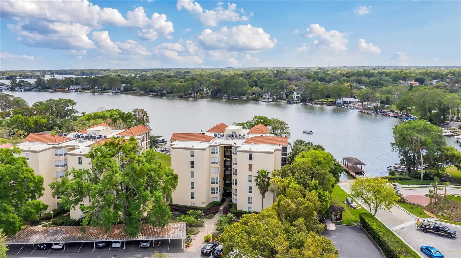 206 Quayside Cir, FL