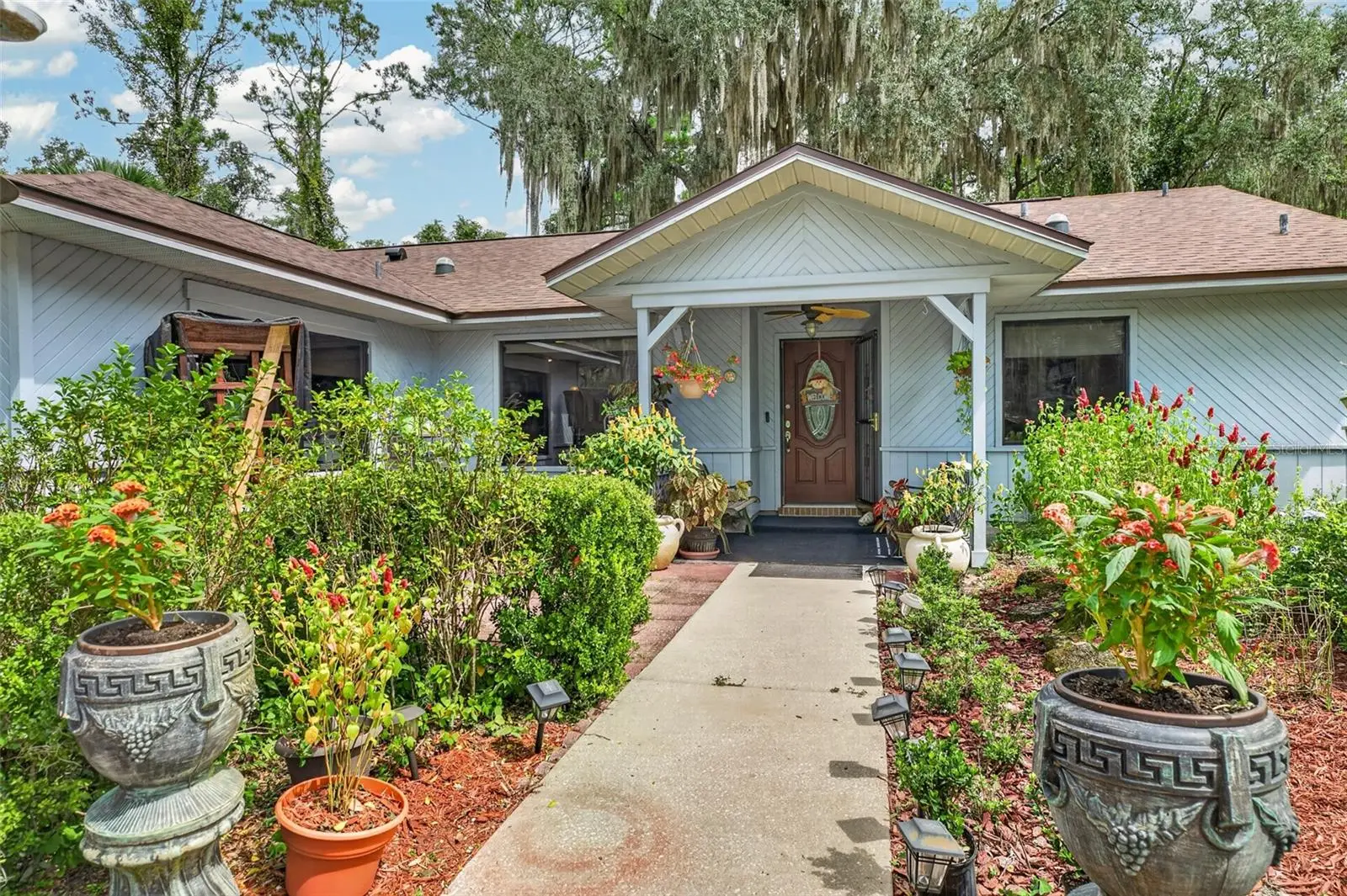657 2nd Avenue, FL