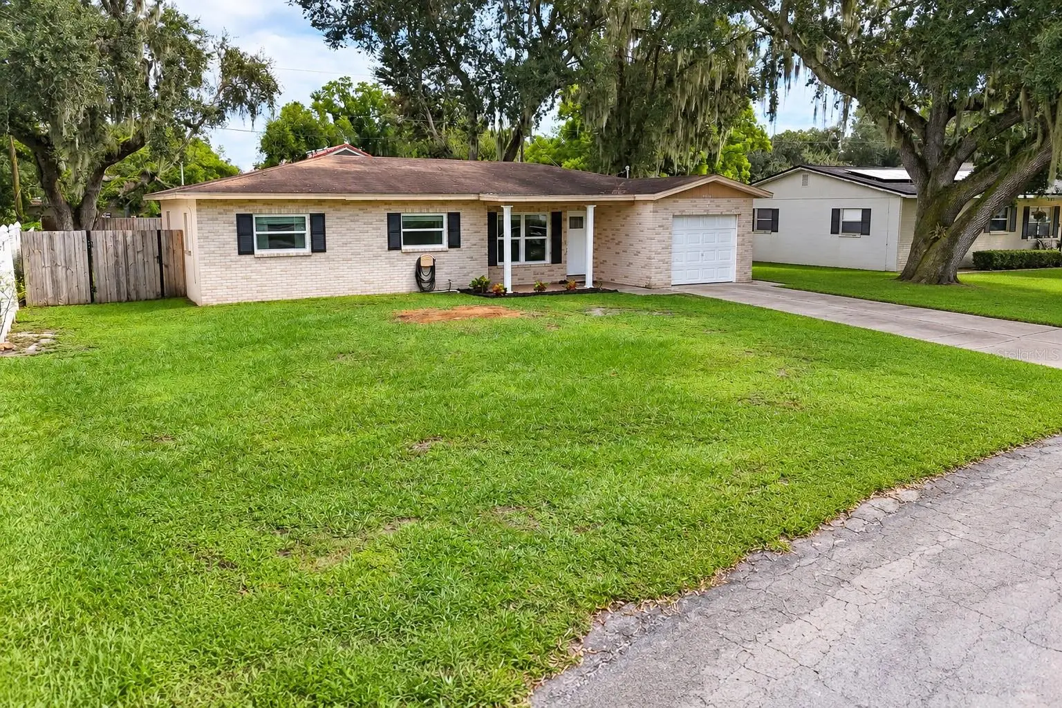 4414 Faye Circle, FL