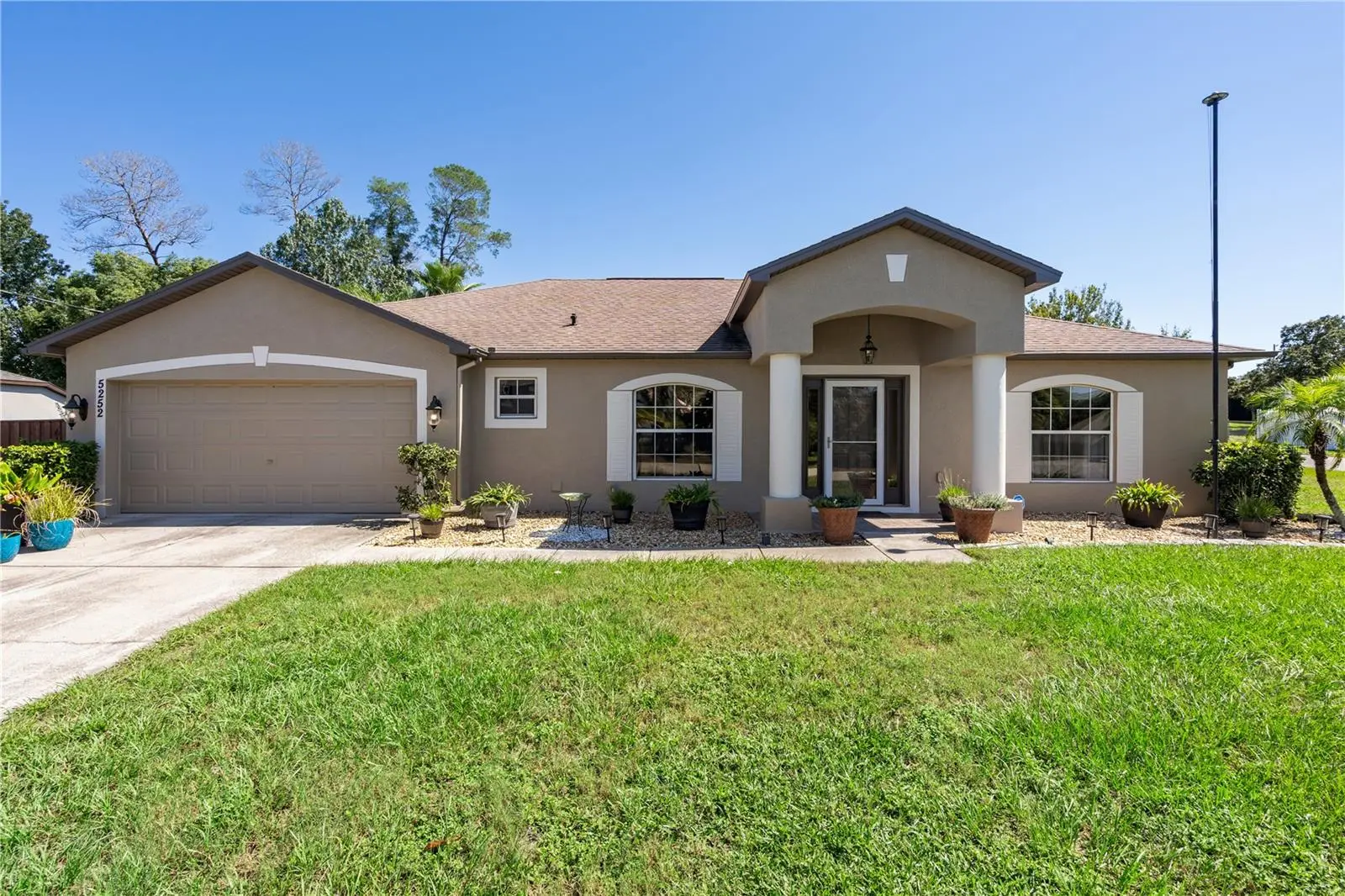 5252 Mentmore, FL