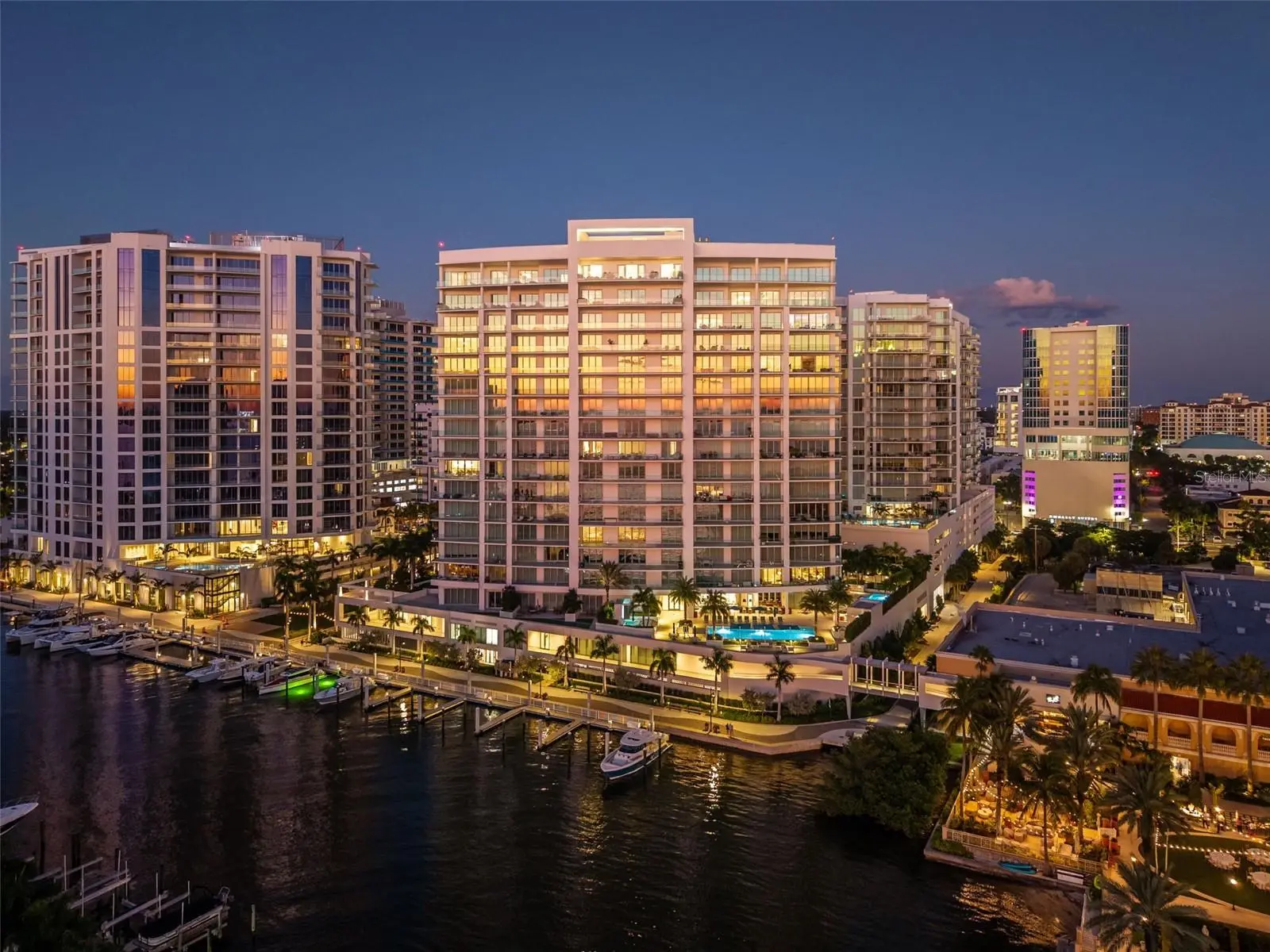 401 Quay Commons, FL