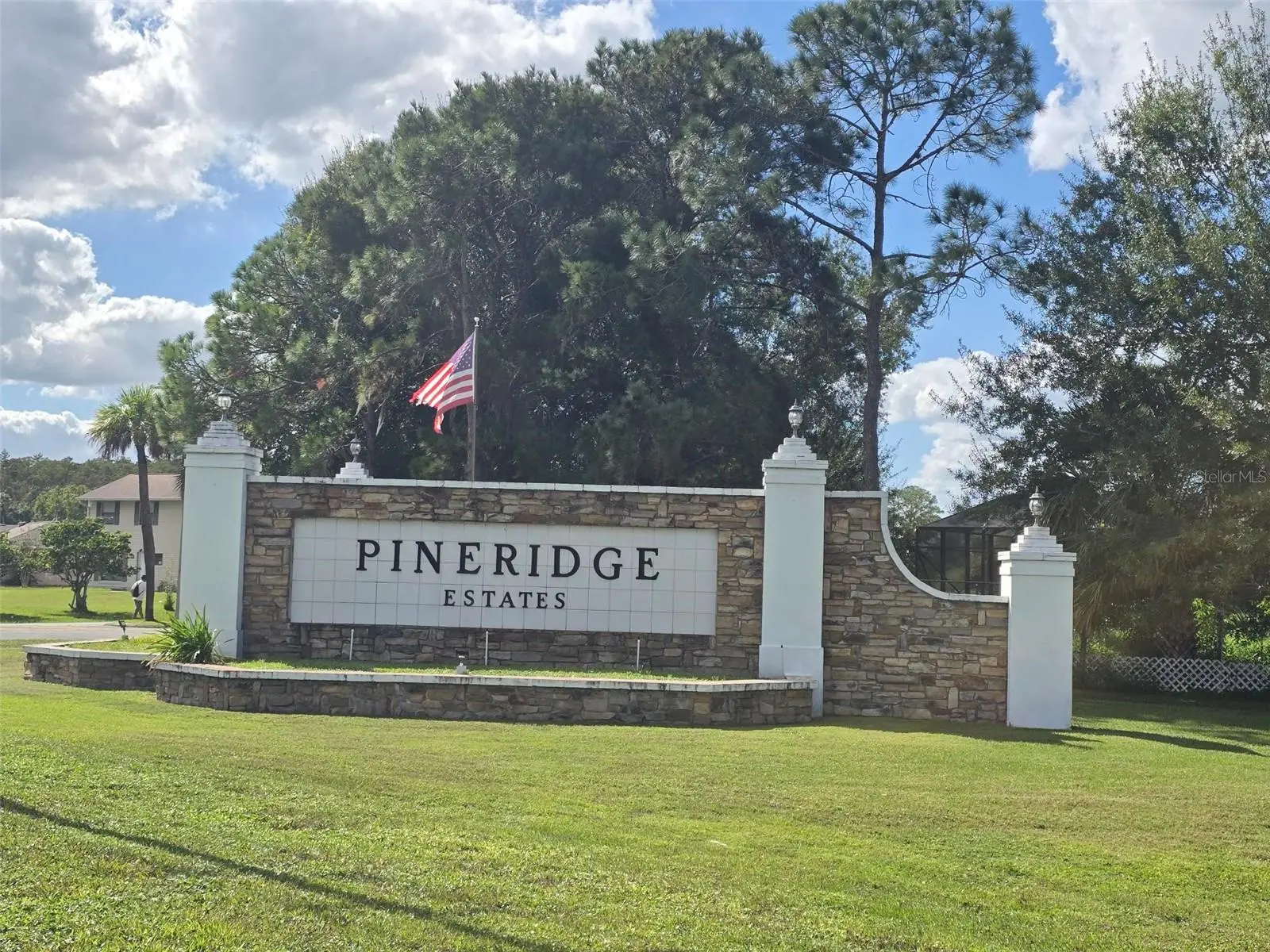 2529 Conifer Court, FL