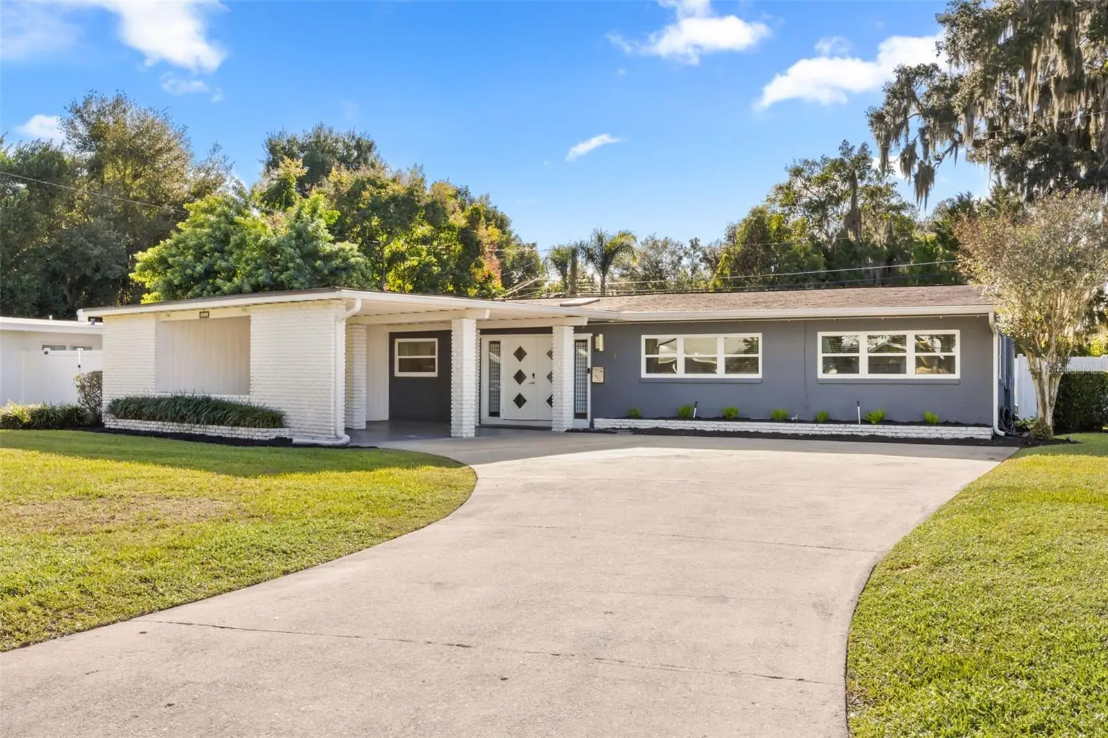 616 Strathmore Drive, FL