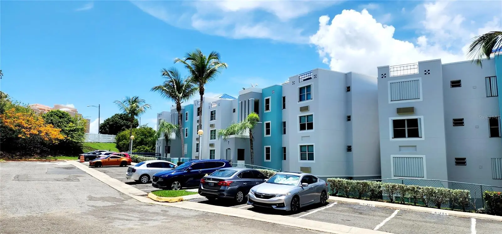 Cond. Costa Brava, PR