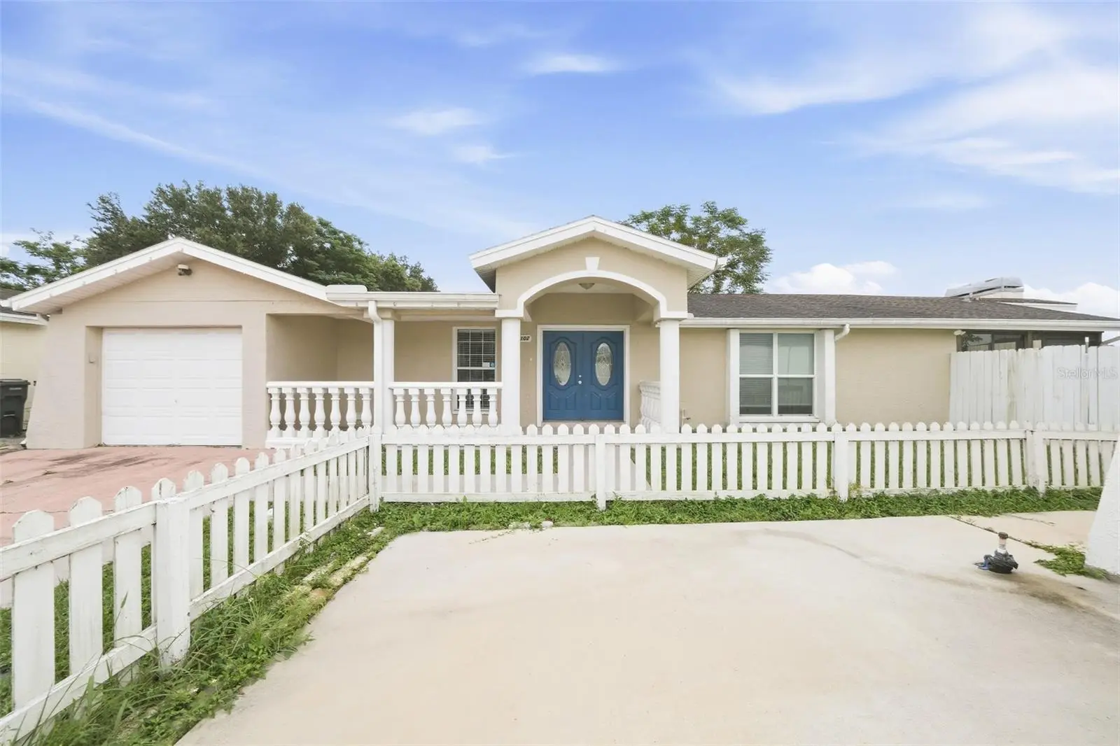 10102 Hickory Hollow Court, FL