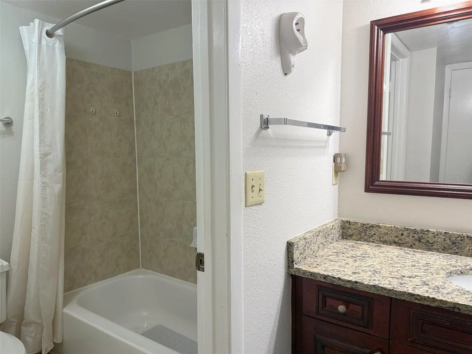 6337 Parc Corniche Drive, FL