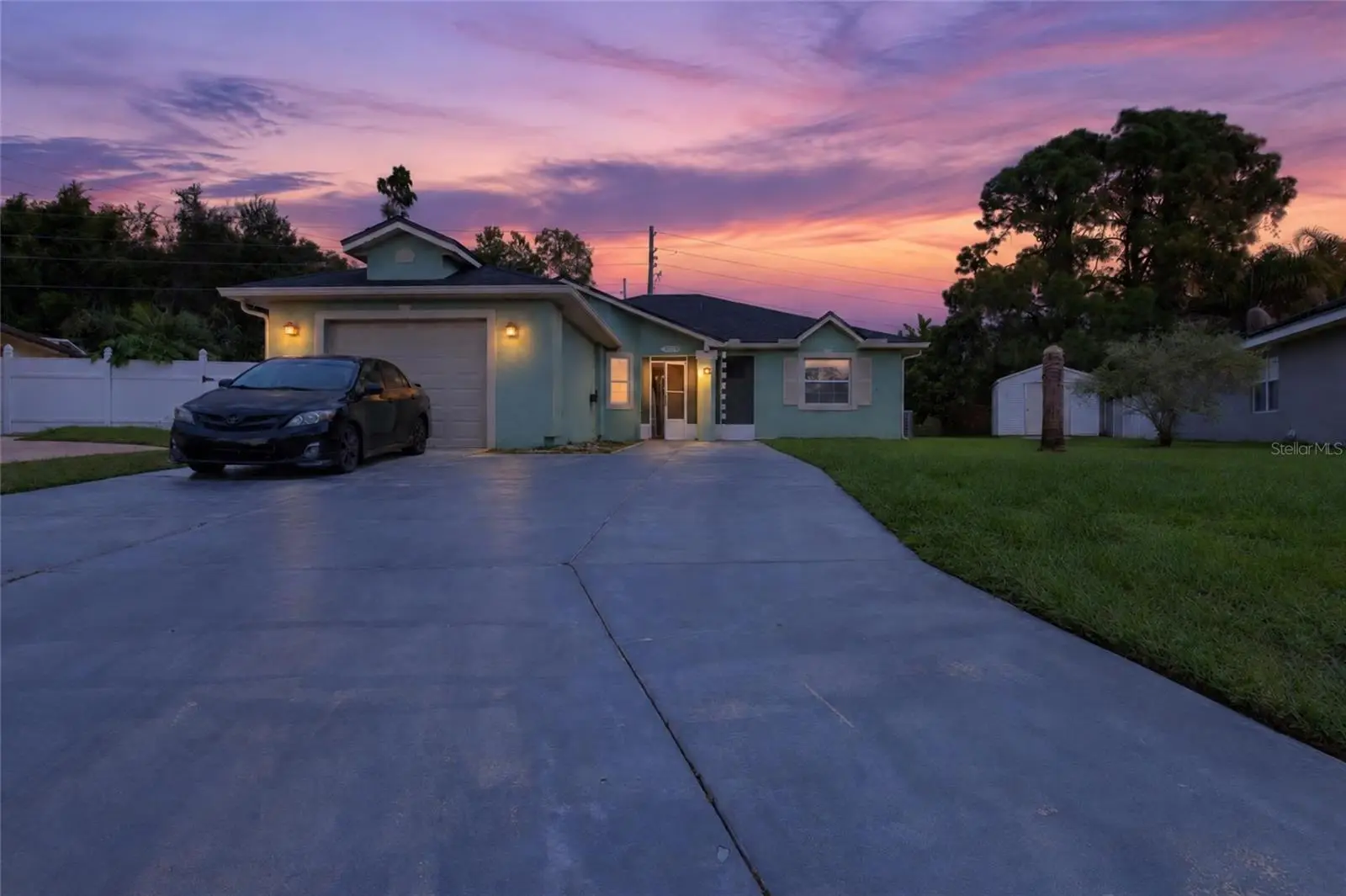 114 Sunwood Court, FL