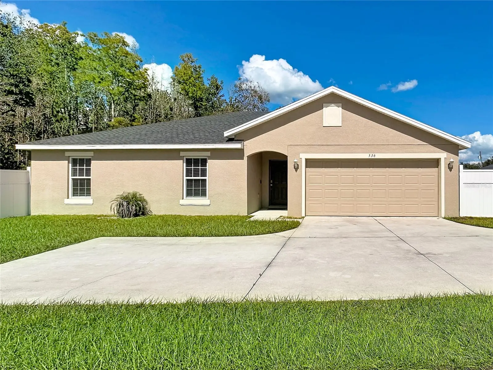 536 Bristol Circle, FL