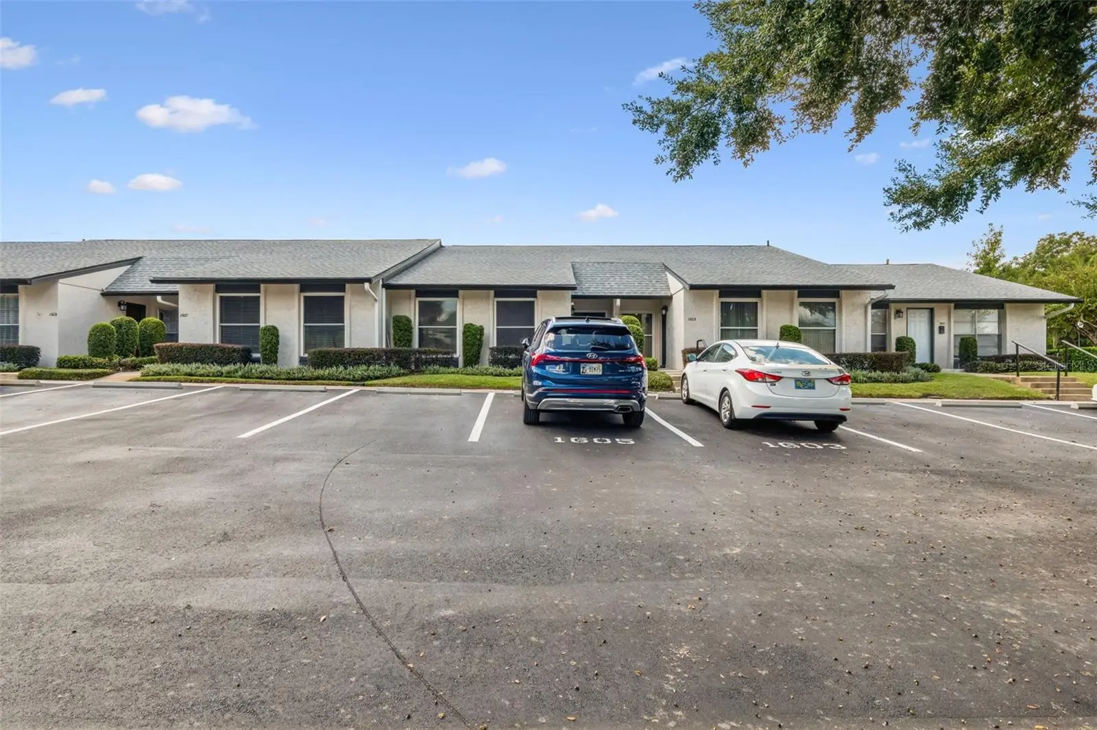 1605 Grove Street, FL