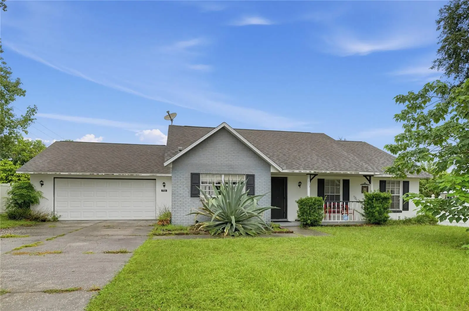 735 Oak Lane, FL