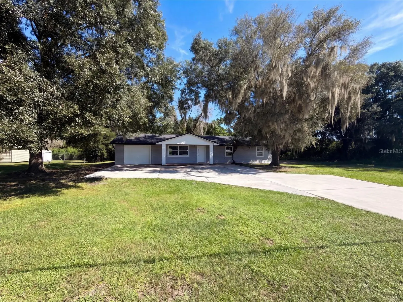 425 Daughtery Road, FL