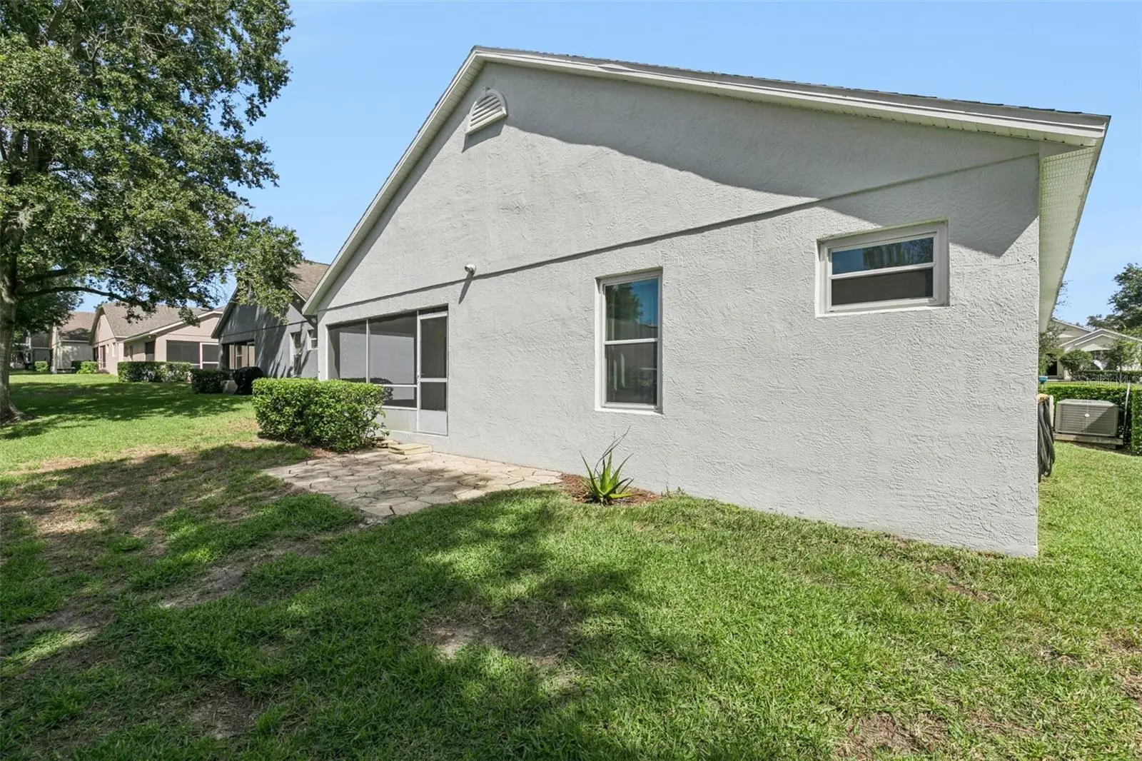 3777 Eversholt Street, FL