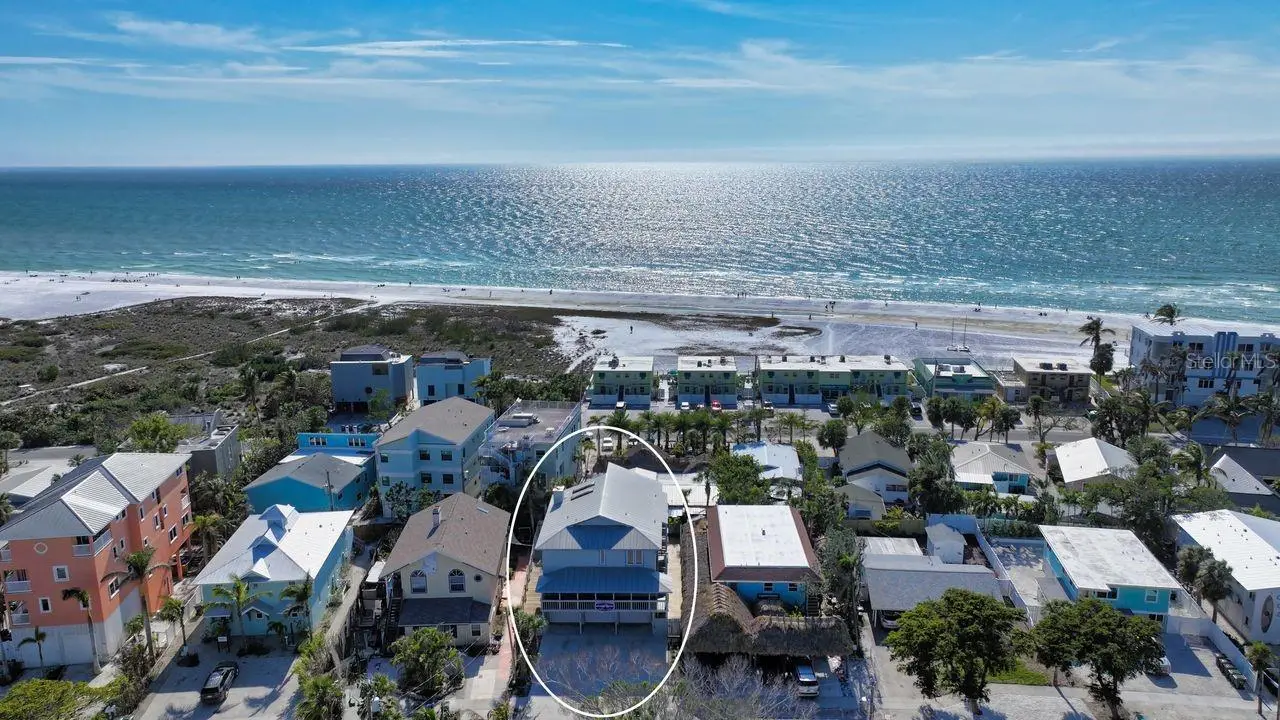 126 Avenida Veneccia, FL