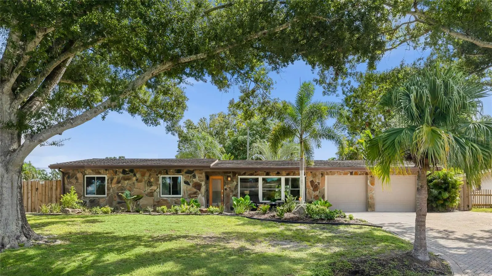 2630 Sunnybrook Drive, FL