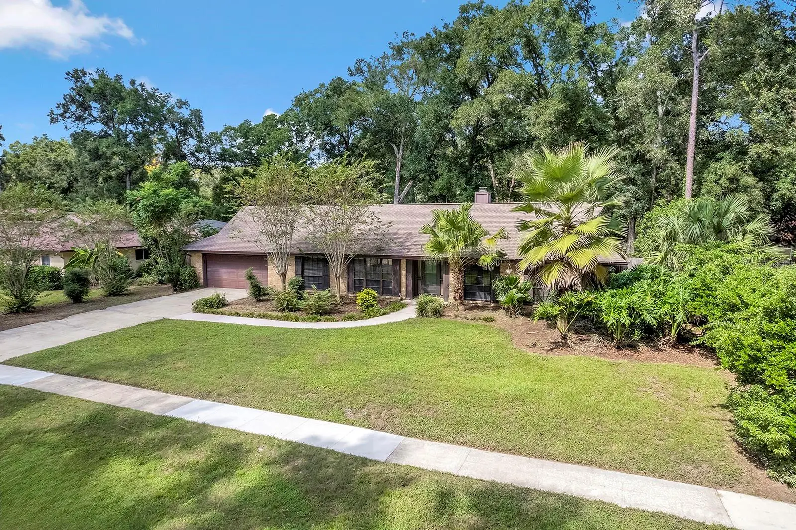 432 Burnt Tree Lane, FL