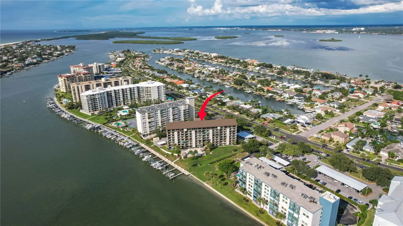 650 Island Way, FL