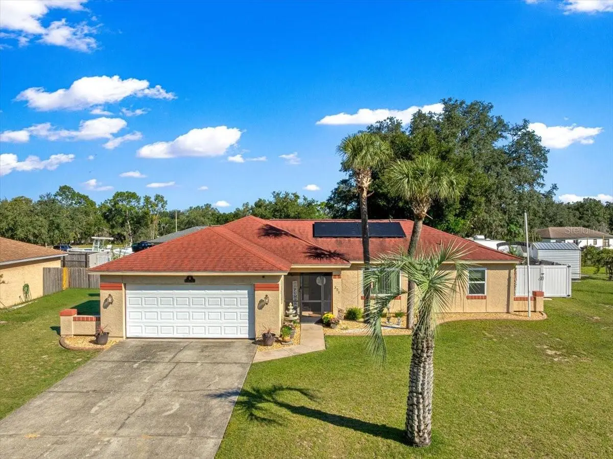 321 Oak Track Loop, FL