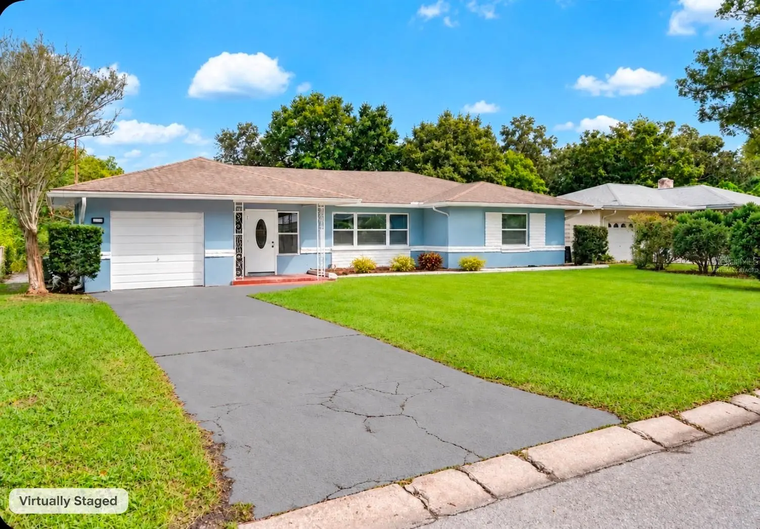 15 Mars Avenue, FL