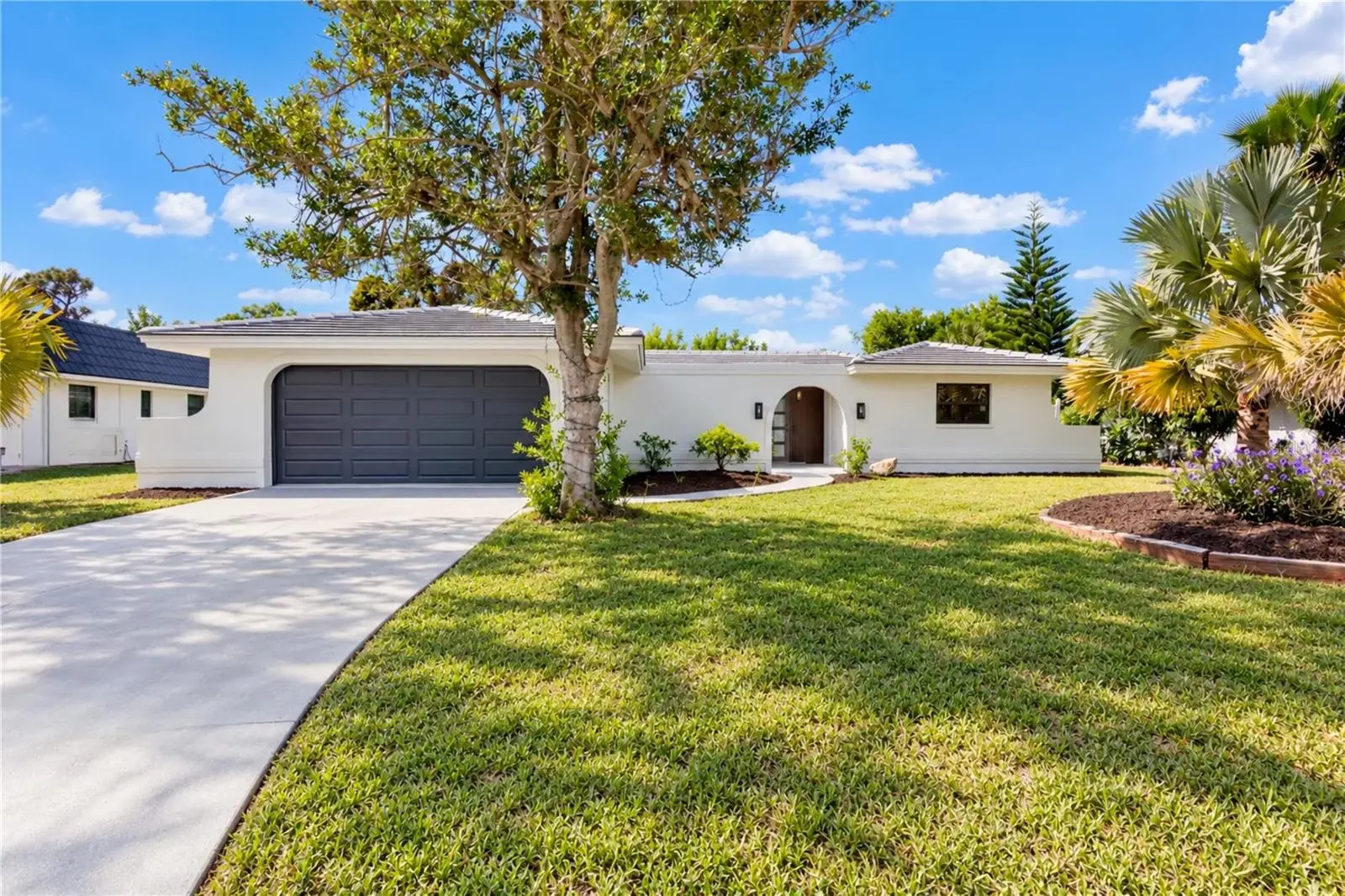 5 Bridge Street, FL